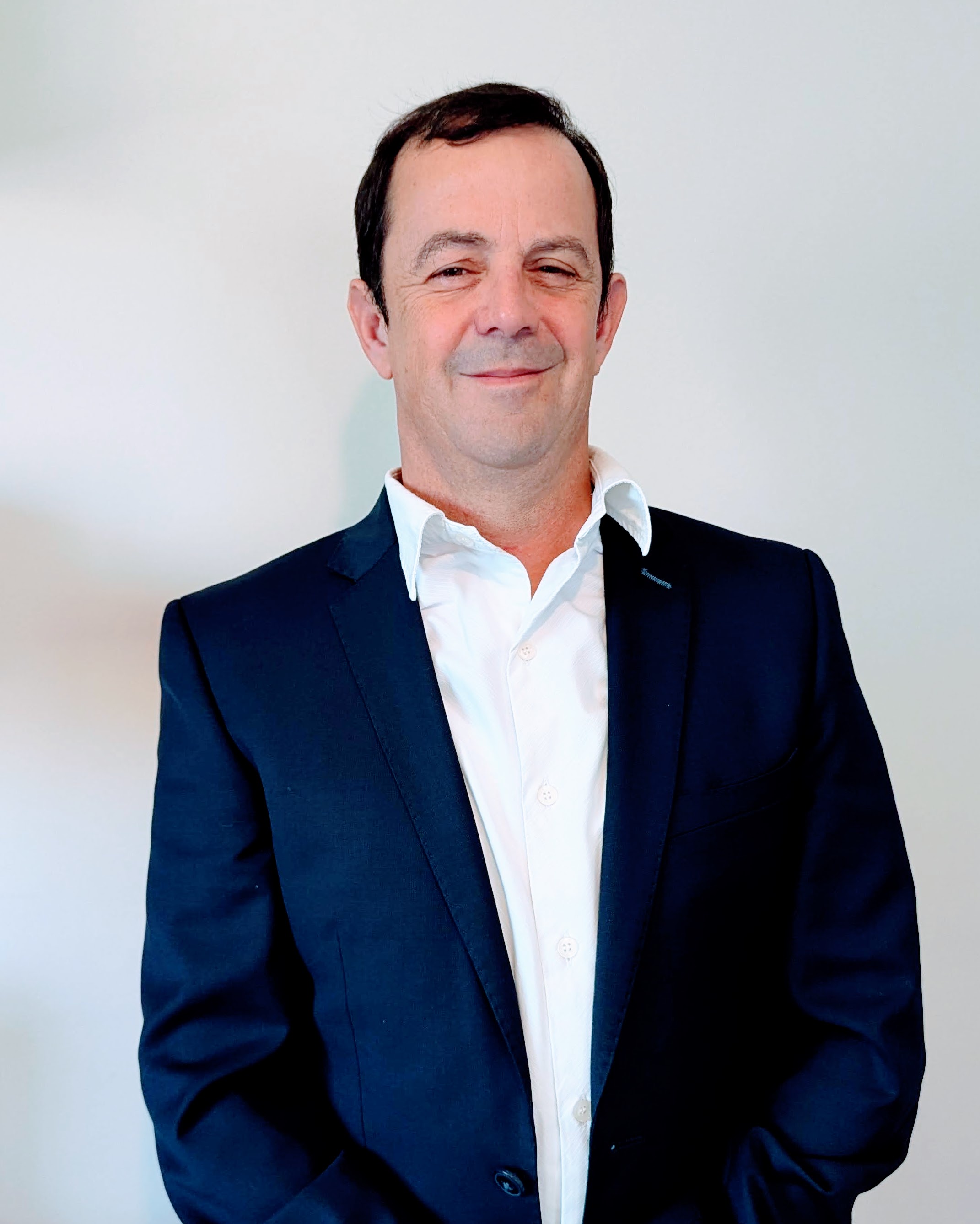 Yossie Tchelet - Plansure Financial Advisor